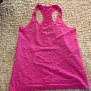 Lulu lemon swiftly tech racerback tank Pink Size 8
